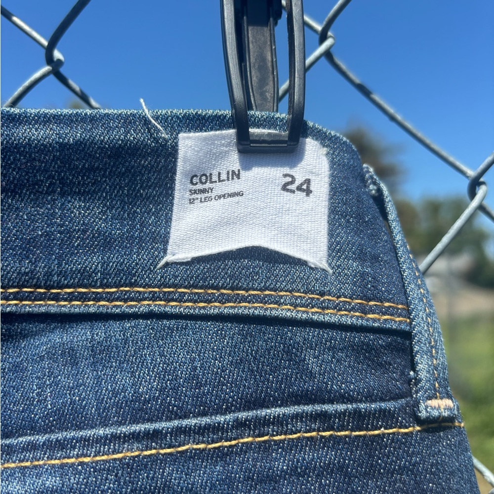 EUC Women’s Hudson Collin Flap Skinny Jean Size 24 waist 29” - Picture 4 of 9